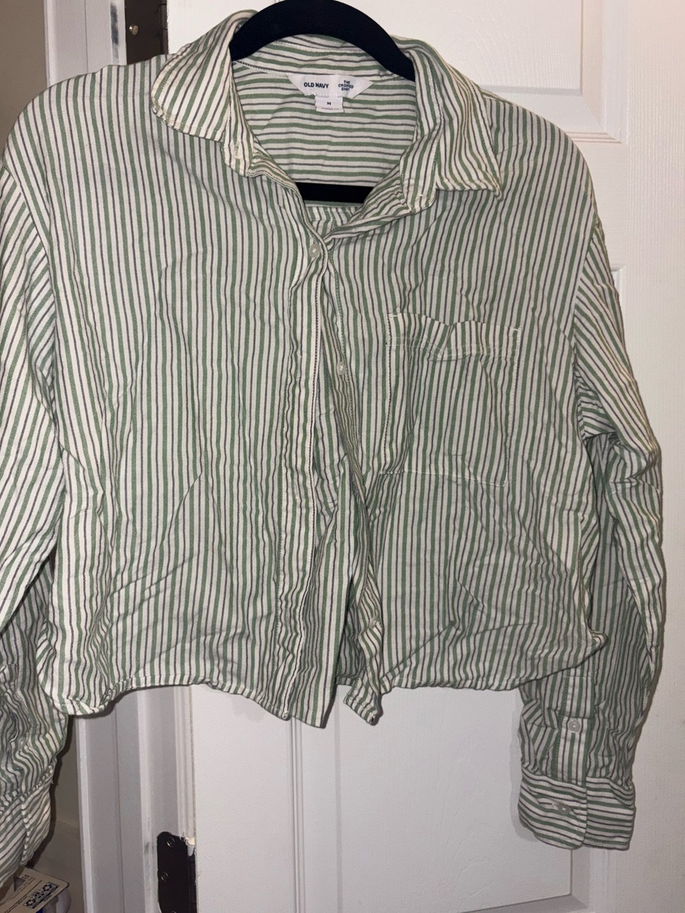 Old Navy Cropped Button-up Blouse